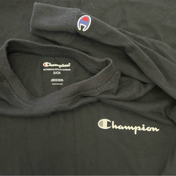 Champion Black Long Sleeve Shirt - Picture 2 of 2